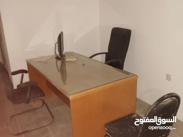 Commercial office studio apartment مكتب تحاري 75 دينار عقد سنه وممكن تاجير شهري for rent