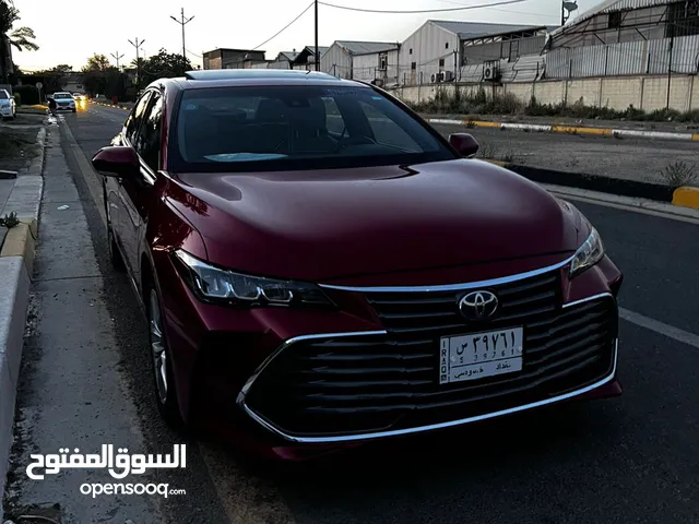 تويوتا افالون هايبرد
