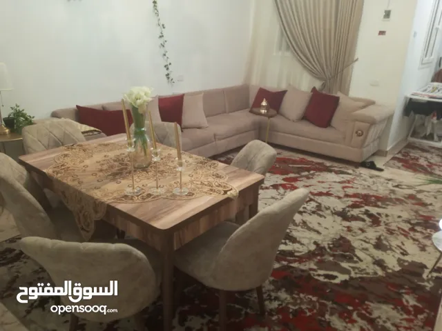 175 m2 3 Bedrooms Apartments for Sale in Tripoli Al-Sidra