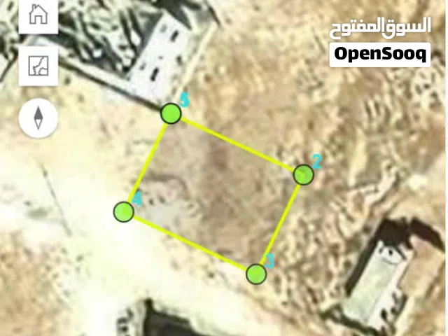 قطعة ارض مميزة للبيع في موقع حيوي وهادئ ، واطلالة مرتفعة واصلة جميع الخدمات ، وكوشان مستقل