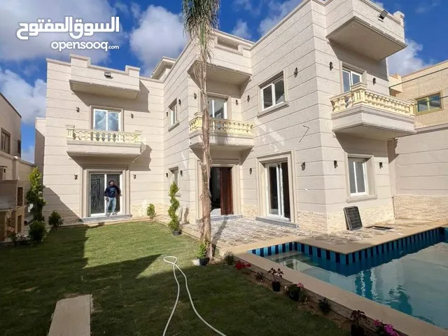 230 m2 5 Bedrooms Apartments for Sale in Alexandria Borg al-Arab