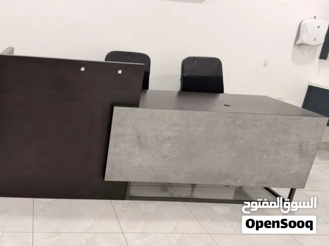 كونتر استقبال خشب عالي الجودة استعمال خفيف