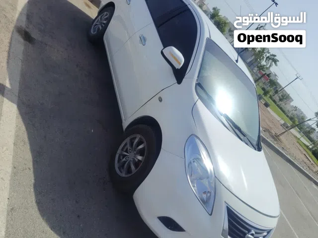 2012 نيسان صني SL