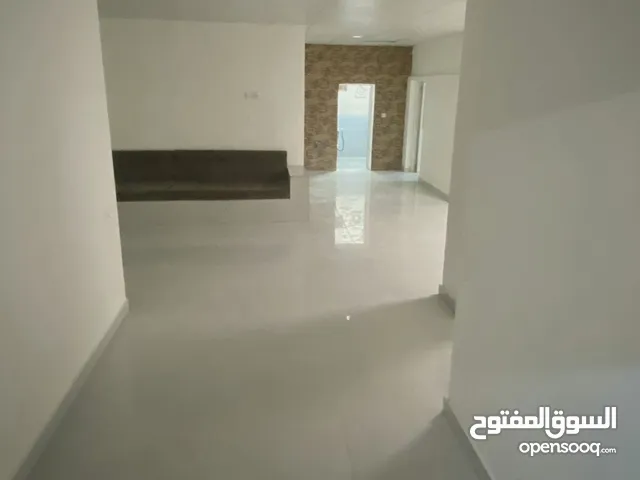 300 m2 4 Bedrooms Townhouse for Sale in Muscat Amerat