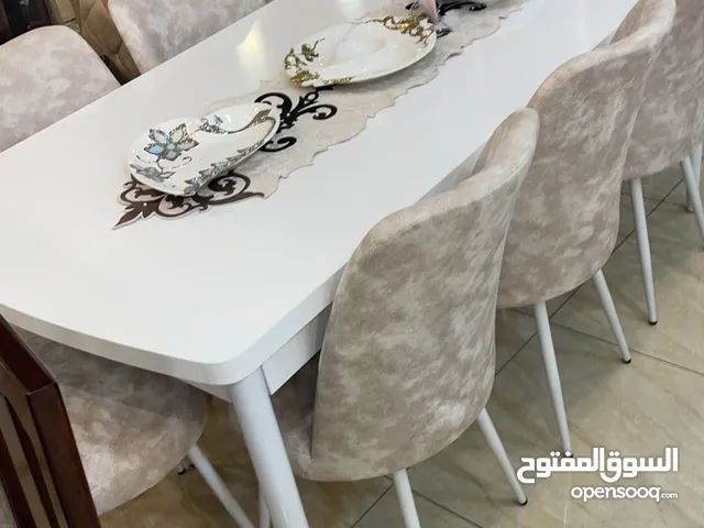 طاولة سفره 8 كراسي