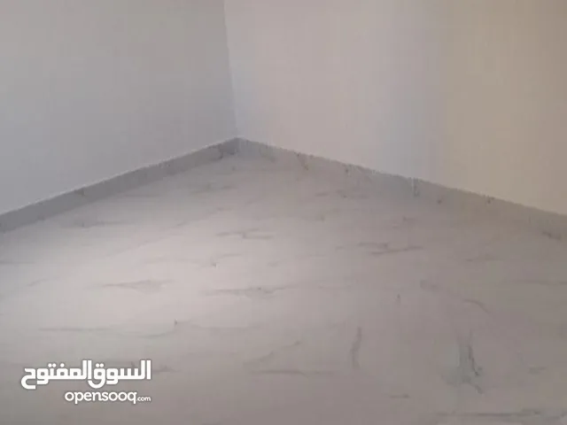 استوديو جديدة اول ساكن