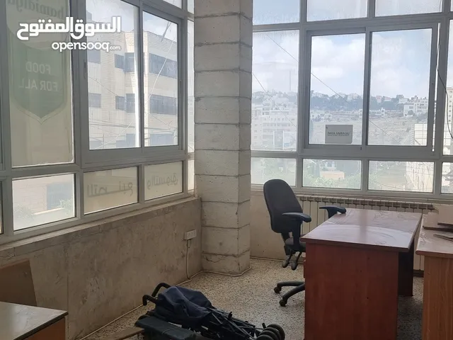 مكتب ضمن مجموعه مكاتب