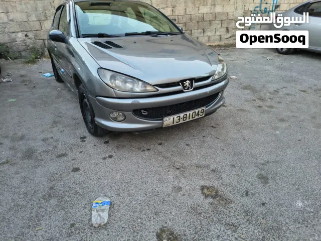 2007 بيجو 206 Base
