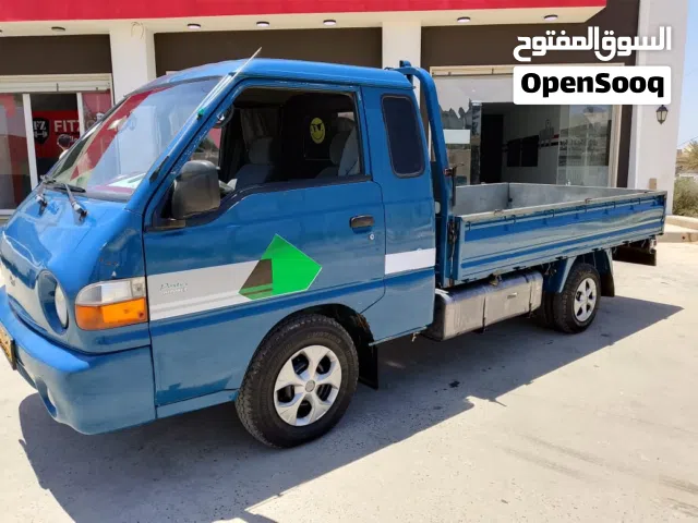 2001 هيونداي H 100