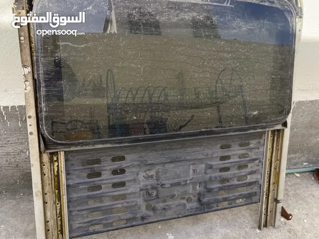 فتحة سقف سروف
