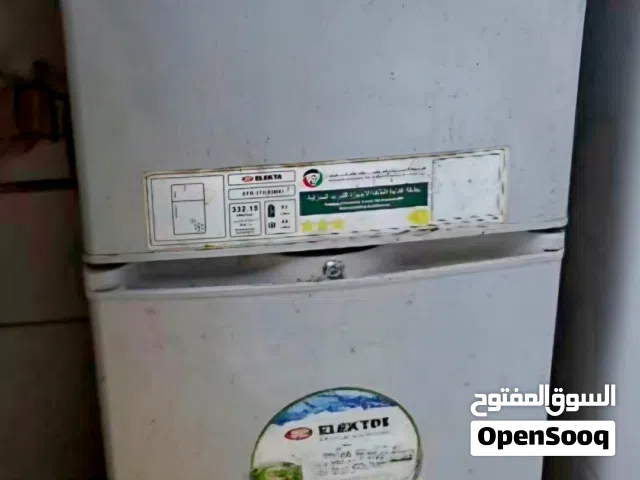 ثلاجة حجم وسط