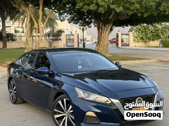 2019 نيسان التيما S