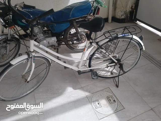 بايسكل سياحي للبيع حرفين