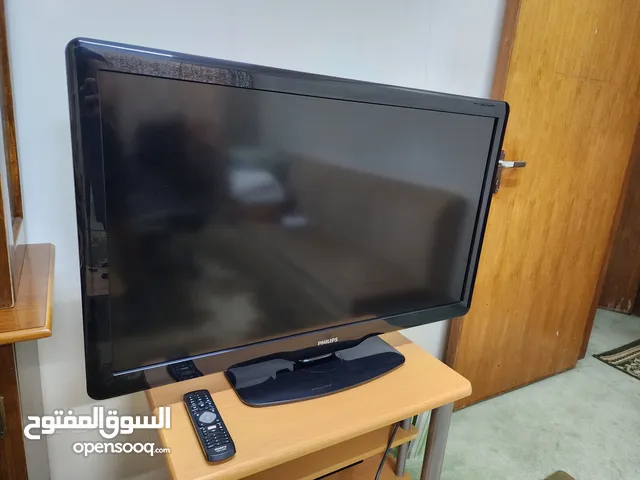 Philips LCD 42 inch TV in Hawally