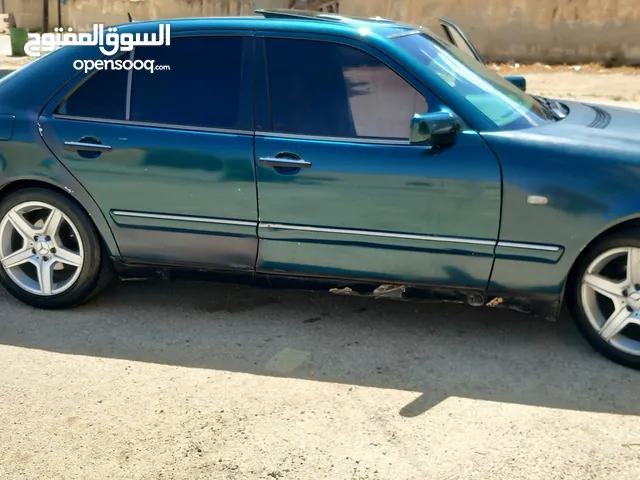 مرسيدس قرش ونص E200