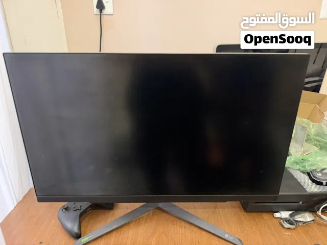 24 LG monitors for sale  in Mosul