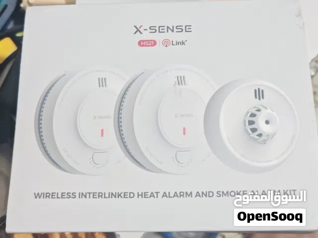 هذا المنتج هو عبارة عن مجموعة إنذار لاسلكي مترابطة من X-Sense تحتوي على كاشفات دخان وحرارة.تتميز الك