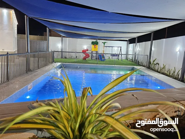 2 Bedrooms Chalet for Rent in Al Batinah Saham