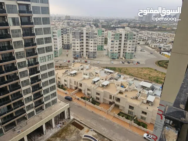 شقة للايجار بمساحة 150م في مجمع رسن تاور