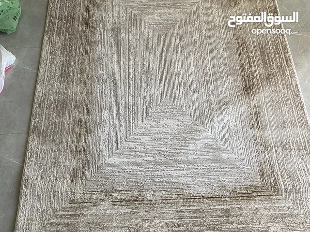 سجادة بيسان 160 سم * 230 سم لم تستعمل