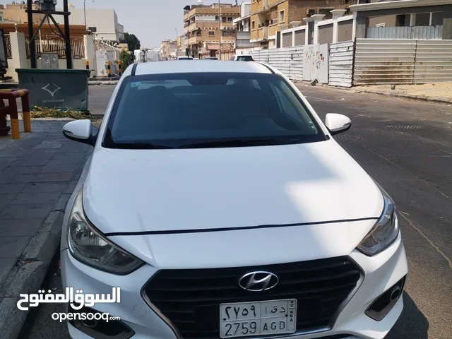 Car rental for family or office use