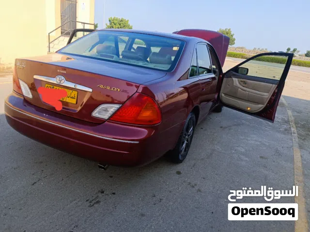 2000 تويوتا افالون XLE