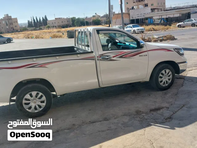 2022 Toyota Hilux GLX