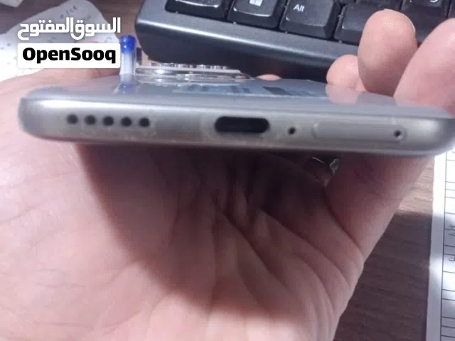 جوال هونر 400 برو حاله ممتازه 512  جيجا الرام 12