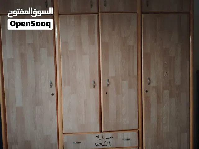 غرفة نوم مستعملة بحاله جيدة خزانه اربع درفات طابقين بحاله جيدة طقم كنب تسع مقاعد بحاجه صيانه خفيفة