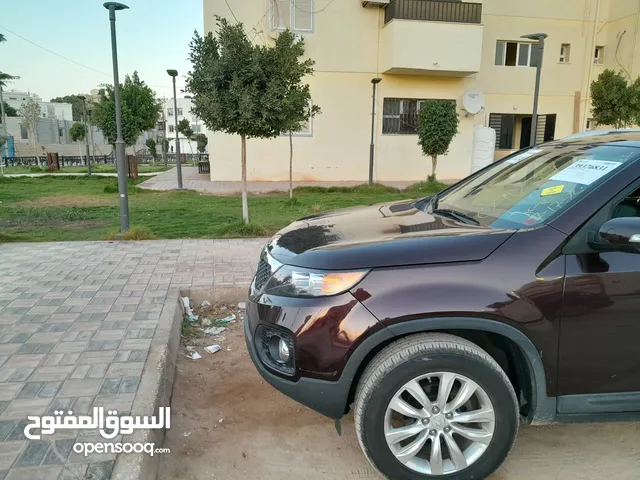 Used Kia Sorento in Benghazi