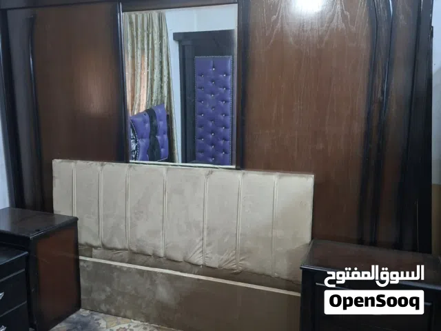 غرف نوم ماستر خشب لاتيه  نشتري الاثاث المستعمل
