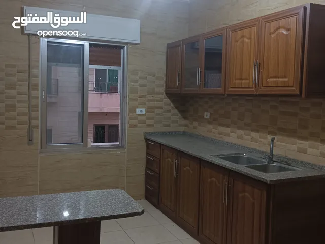 135 m2 2 Bedrooms Apartments for Rent in Amman University Street