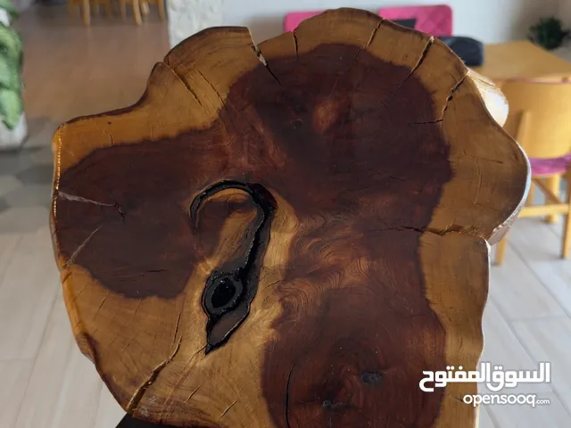 طاولات من الخشب الطبيعي قابلة للطي