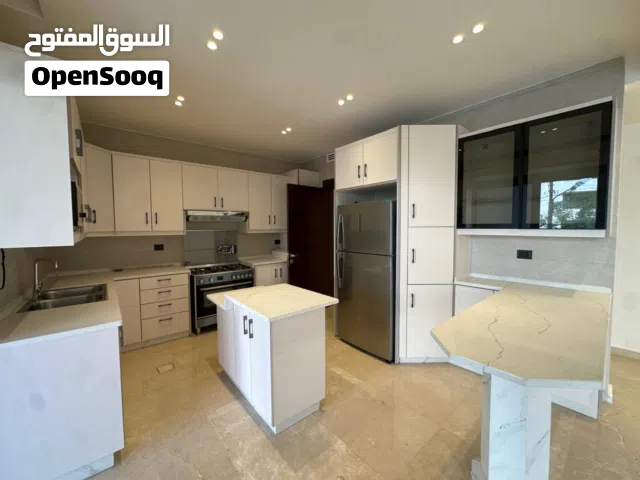 270 m2 3 Bedrooms Apartments for Rent in Amman Deir Ghbar