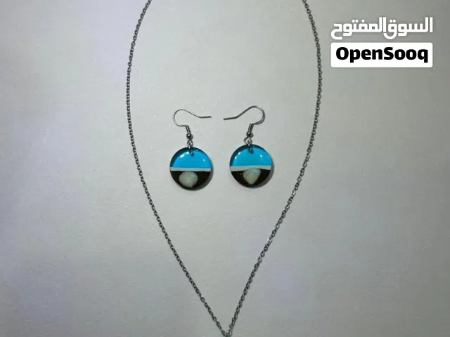 أطقم الشاطى