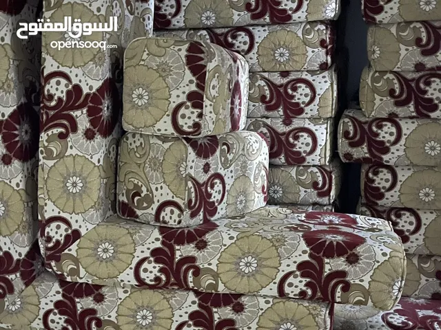 كعدة عربية مريحة وعصرية للبيع