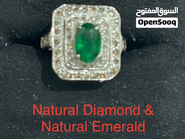 Natural Emerald & 54 Natural Diamond ring