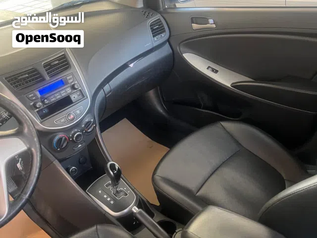 2017 Hyundai Accent Standard