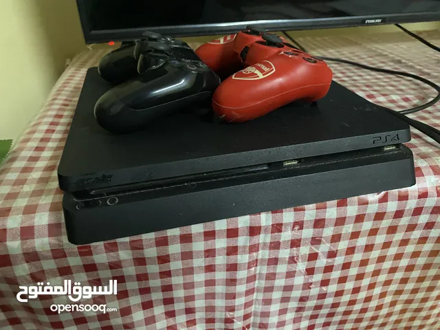 PlayStation 4 PlayStation for sale in Al Sharqiya