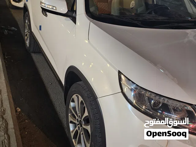 2014 كيا سورينتو Standard