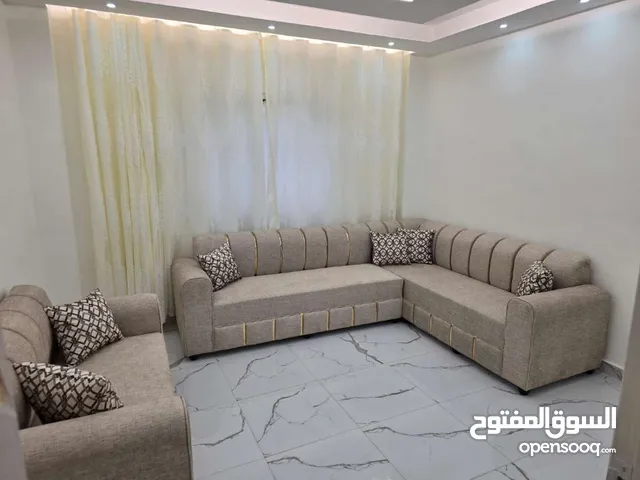 تنجيد كورنر حرف L مع كنبة مزدوجة مع إمكانية اختيار الاقمشة والألوان والتفصيل حسب الطلب