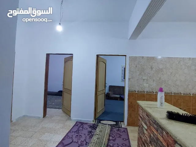 250 m2 2 Bedrooms Townhouse for Rent in Tripoli Ain Zara