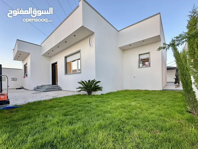 3 Bedrooms Farms for Sale in Tripoli Ain Zara