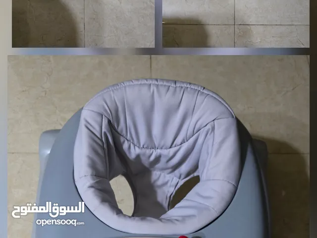 عرباية وكرسي سيارة وكراجة نوع شيكو