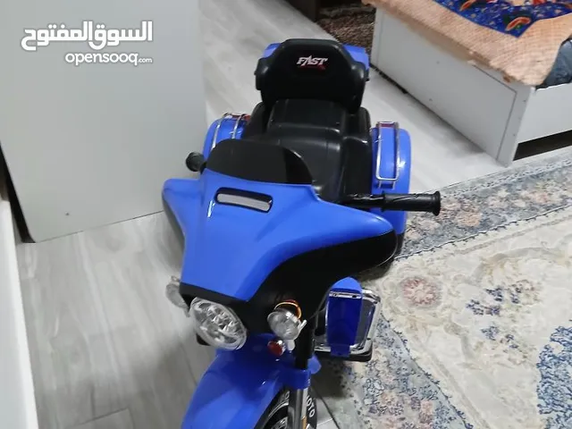 للبيع دراجة كهربائية للأطفال..بيعة سريعة..مستعمل و بحالة ممتازة