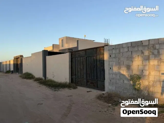100 m2 2 Bedrooms Townhouse for Rent in Misrata Tamina