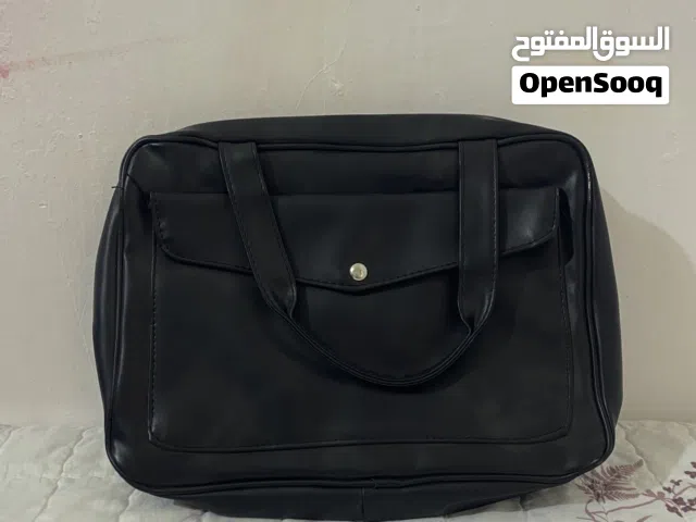 حقائب نظيفة