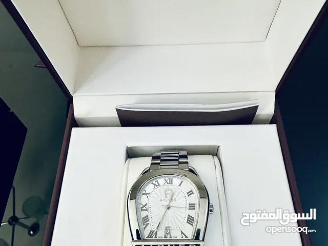 ساعة أيجنر جديدة فضية: Brand New Aigner Silver Watch