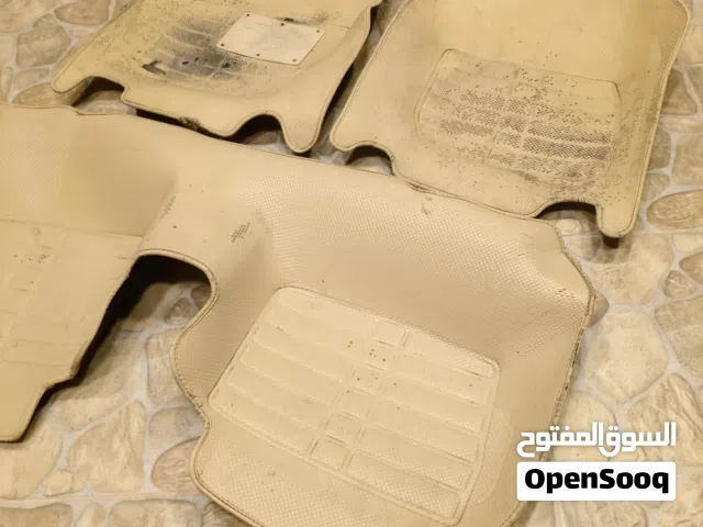 دعاسات ارضيه لفورد فيوجن مستعمل متوسط لون بيج