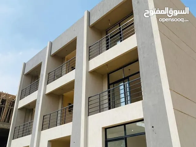 دوبليكس للبيع 186 م في كمبوند موانتي نابليوني في مدينة المستقبل بالقرب من مدينتي متشطب بالكامل